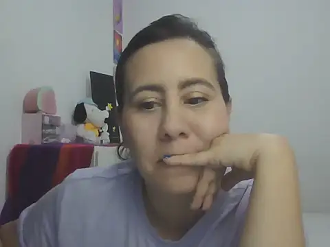 sophie_tyler1 라이브 XXX 채팅