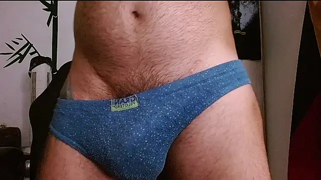 Chatroom XXX en direct de DominanThewolff