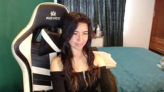 Chat XXX en directo de alice_middlee
