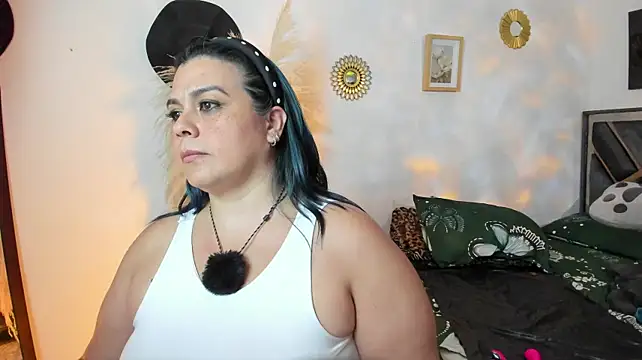 Chatroom XXX en direct de Martina_Foxy01