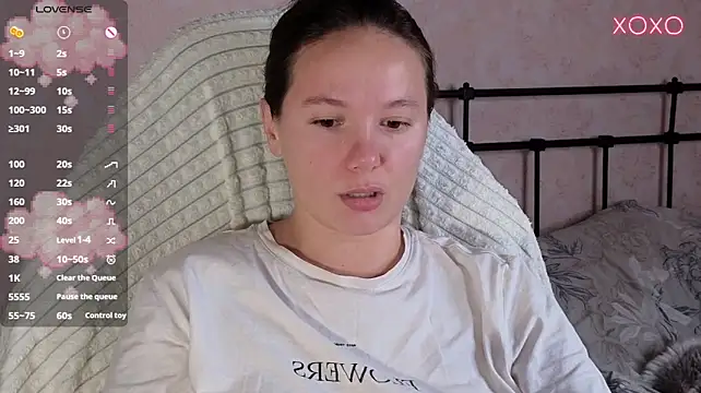 Chat +18 de lil_luna_x ao vivo