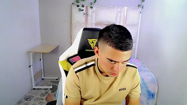 Živý XXX chat Reed_athletes