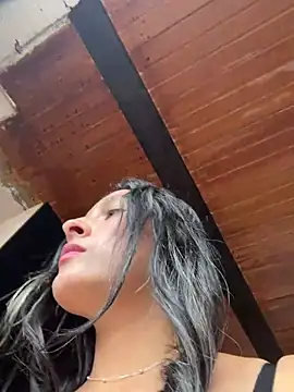 Cami_Leon2のライブXXXチャット