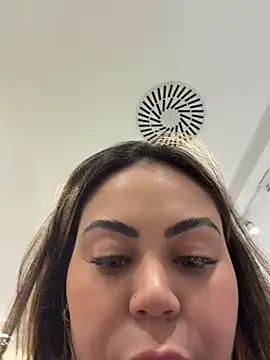 lariic Live XXX-chat
