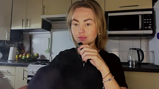 Marta_Kelly Live XXX-Chat