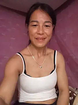 Chat XXX ao vivo de Lily-ly