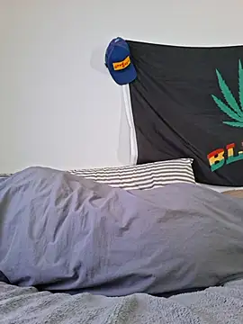 Онлайн чат XXX ChuckyyDee
