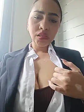 jade_chers' Live XXX Chat