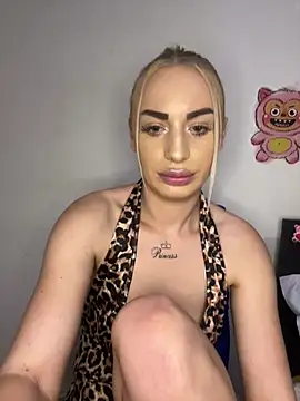 Czat XXX na żywo – RuxyCatrina