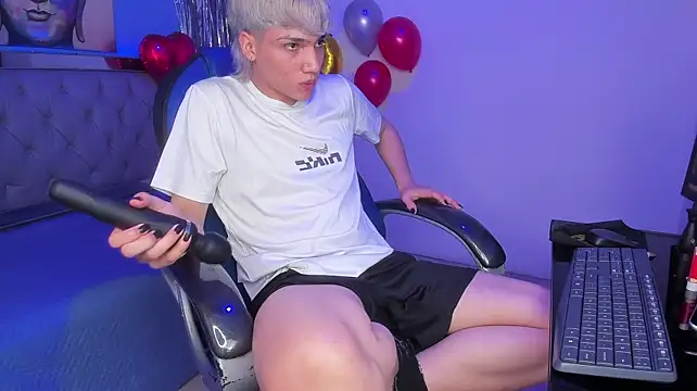 Chat XXX en directo de SamBlack_