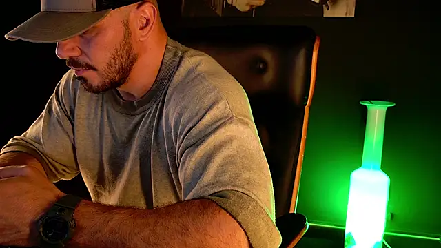 Chat XXX ao vivo de AngeloEric