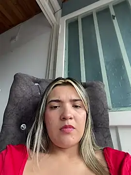 Sarita-candy élő XXX-chatje