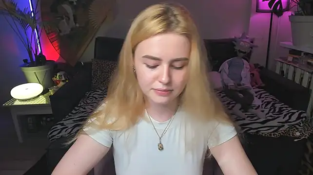 Alexa_Pirs – Live XXX-chat