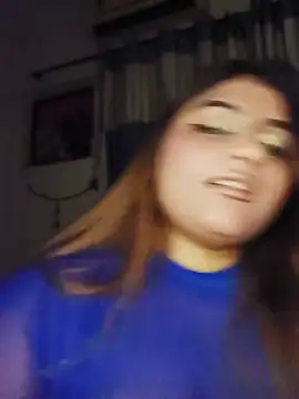 Sanaya_Gil Adlı Modelin Canlı XXX Sohbeti