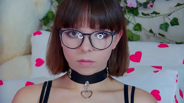 ElisabethDavis Adlı Modelin Canlı XXX Sohbeti