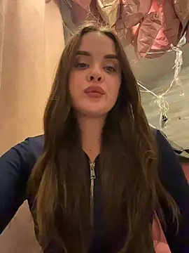 XXX chat uživo modela KristiRich