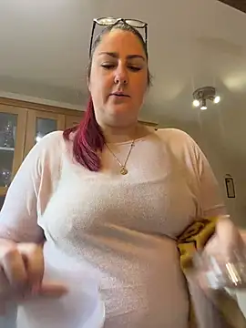 Lacey_BBW Live XXX-Chat