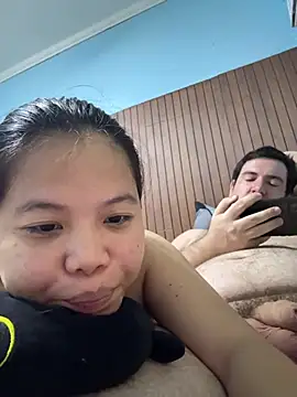 Charming_Chaos' Live XXX Chat