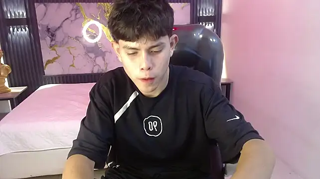 Eliot_rizzo – Live XXX-chat