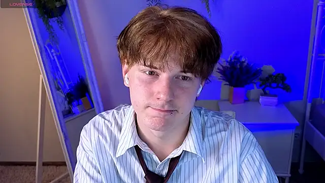 Benjamin_Brooke live XXX chat