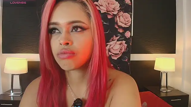 EvaaFoxxy1 live XXX chat