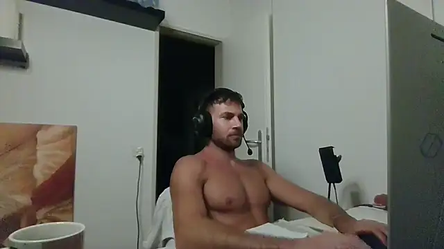 alpha-hunkn Live XXX chat