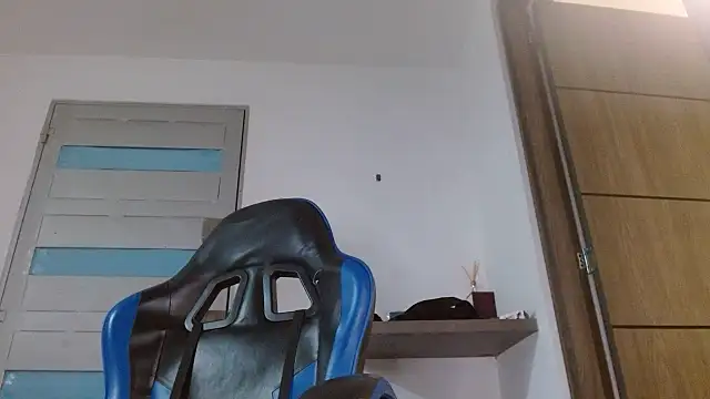 SexyBoy-Bigclit Webcam show