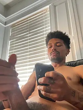 BigPrettyDick777 – Live XXX-chat