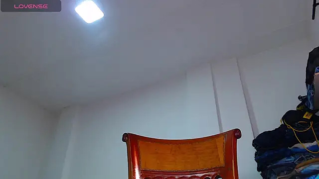 ashelymalefica live XXX chat