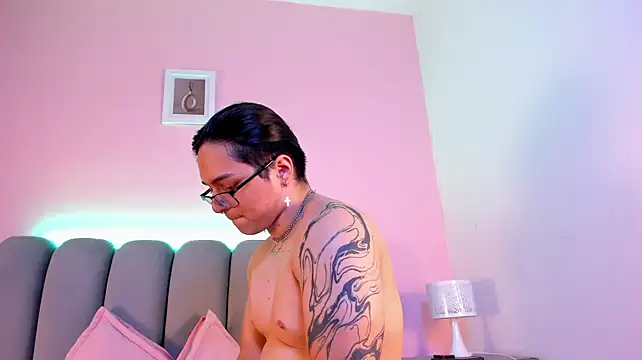 BellaAndDominick Live XXX-Chat