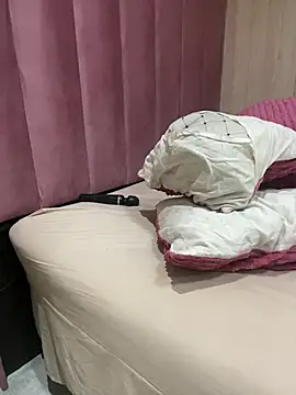 Chatroom XXX en direct de Princess-Mel21