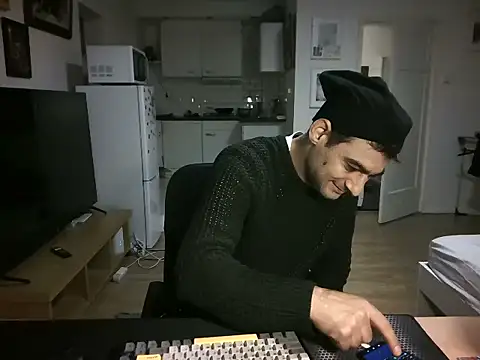 mihaimichaeln Live XXX chat