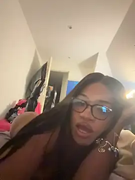 Loren4a Adlı Modelin Canlı XXX Sohbeti