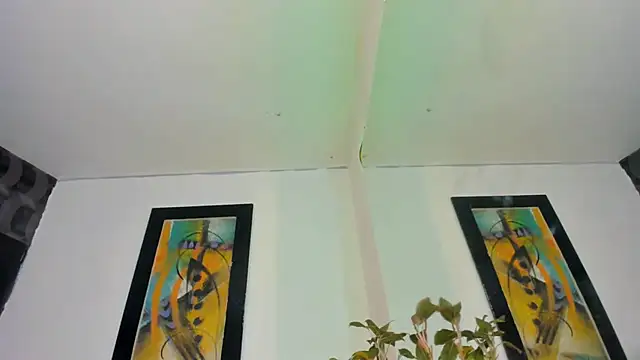 Eyleen_Santos Chat XXX in diretta