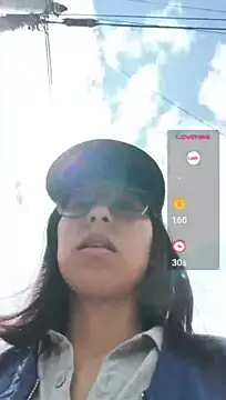 XXX chat uživo modela MirandaSingle
