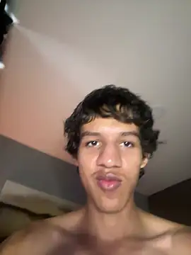 noahzen7 Live XXX-Chat