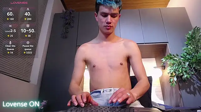nicktorn's Live XXX Chat