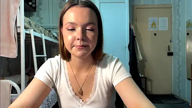AmmyHolly's Live XXX Chat