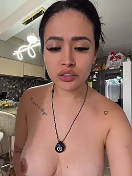 Sara_fun লাইভ XXX চ্যাট