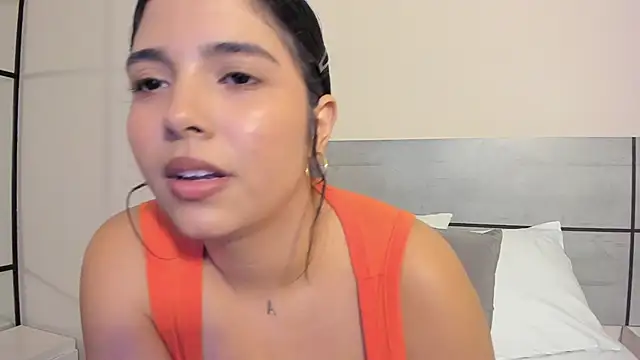 CortanaAdamss 라이브 XXX 채팅