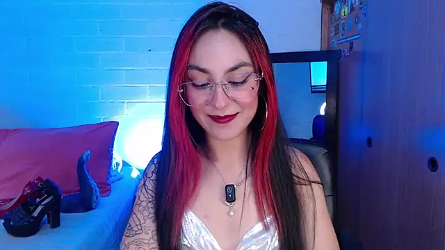 Amy66's Live XXX Chat