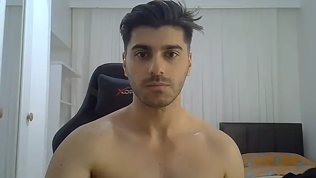 ciceroable Adlı Modelin Canlı XXX Sohbeti