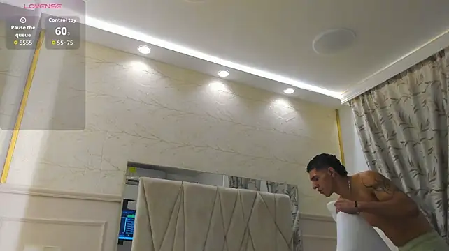 Adrien_Monteiro Live XXX-Chat