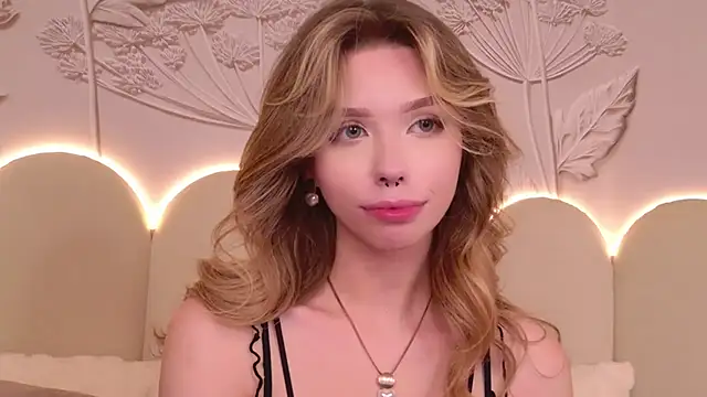 Sierra_Fane Adlı Modelin Canlı XXX Sohbeti