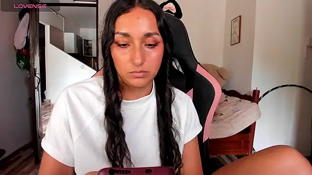 Chatroom XXX en direct de adrena_10