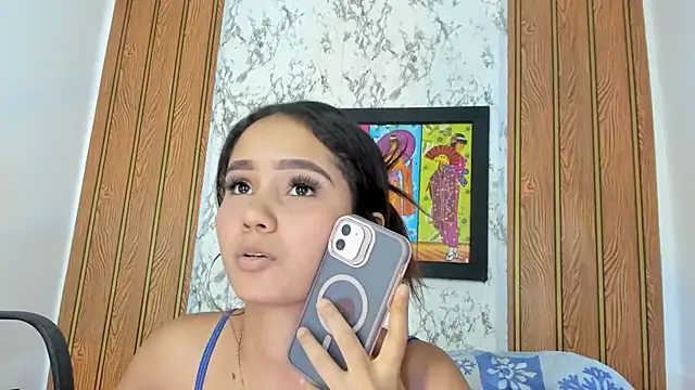 MarianaManzurn Live XXX chat