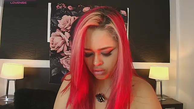 Онлайн чат XXX EvaaFoxxy1