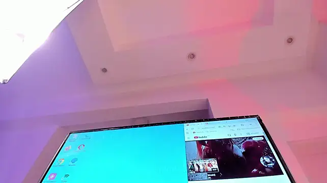 XXX chat uživo modela Aliisson_Cruz