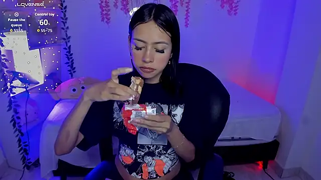 cat_kitty18_ XXX чат на живо