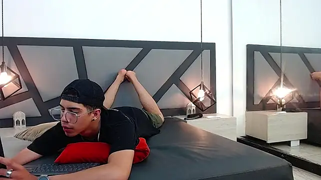 צ'אט XXX בשידור חי של Daka_Krypta